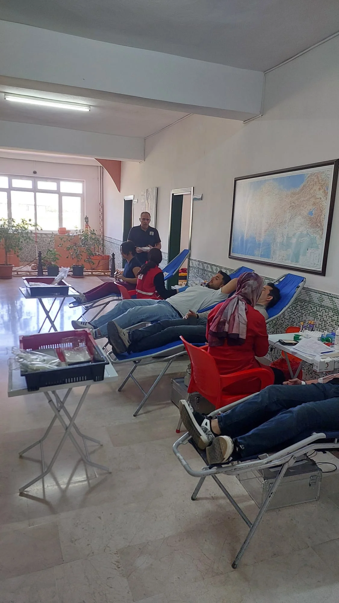 Güneysınır MYO'dan Anlamlı Etkinlik: Kızılay'a Kan Bağışı